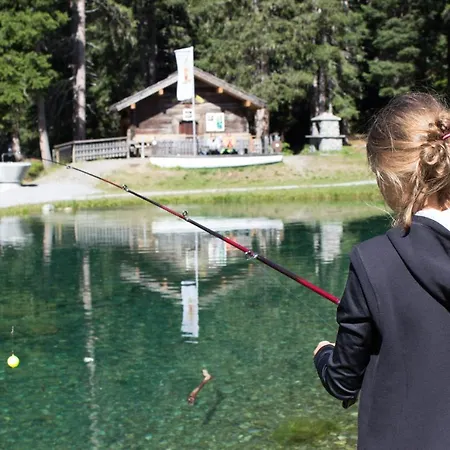 Almandin * イシュグル