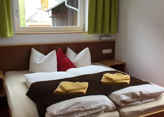 アパート Almandin *