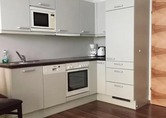 アパート Almandin イシュグル