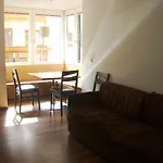 Almandin Apartmán *